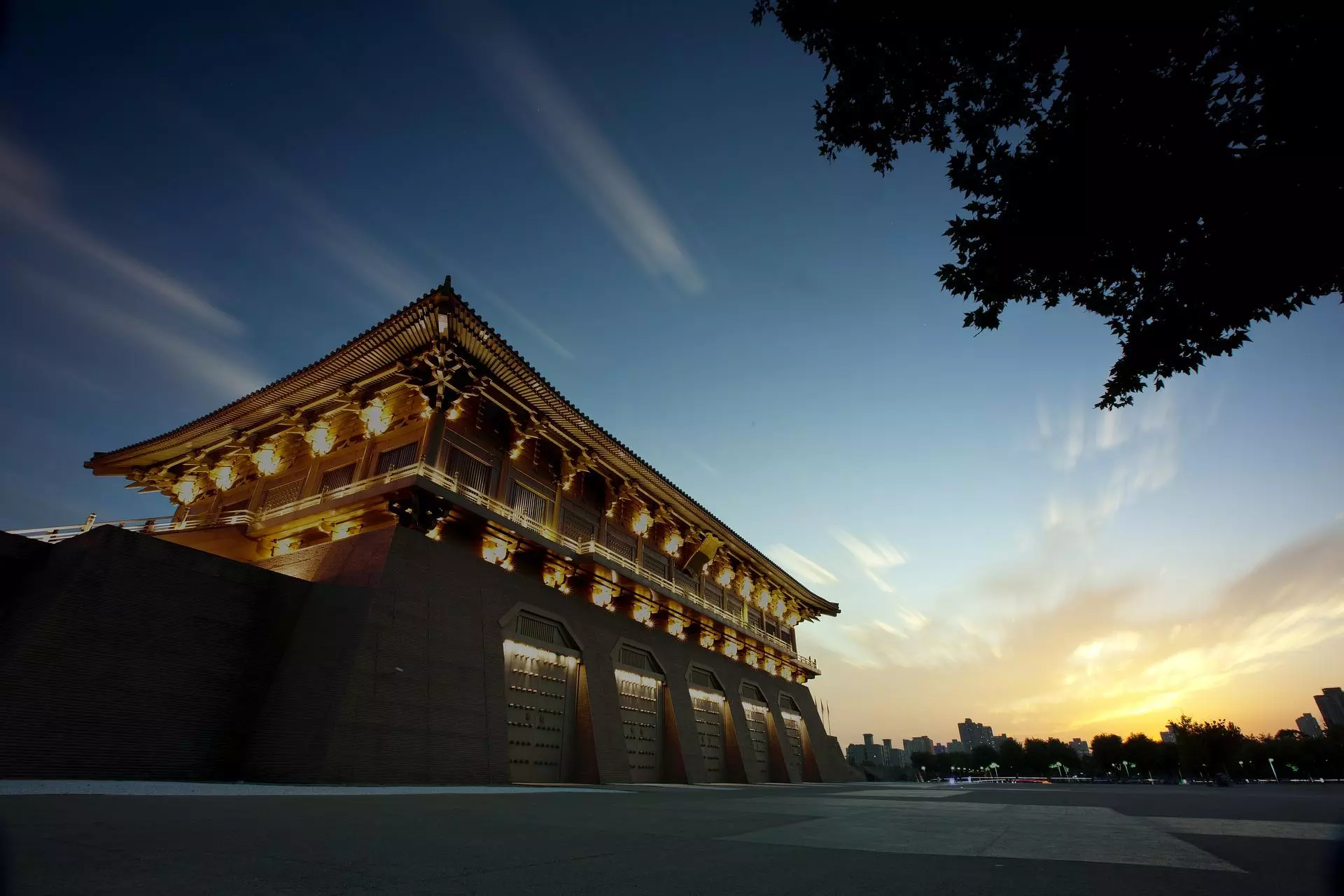 traditional building in Xian-Chin at night